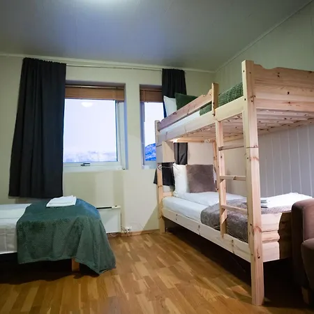 Cozy Close To City, Kitchen & Parking Tromsø