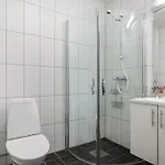 Aparthotel Cozy Close To City, Kitchen & Parking